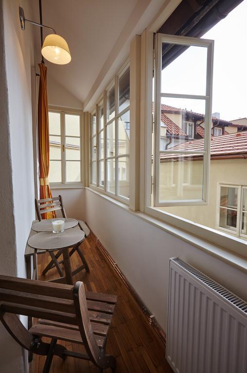 Queen Bee Apartments Prag Værelse billede