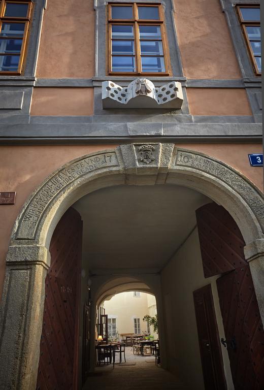 Queen Bee Apartments Prag Eksteriør billede